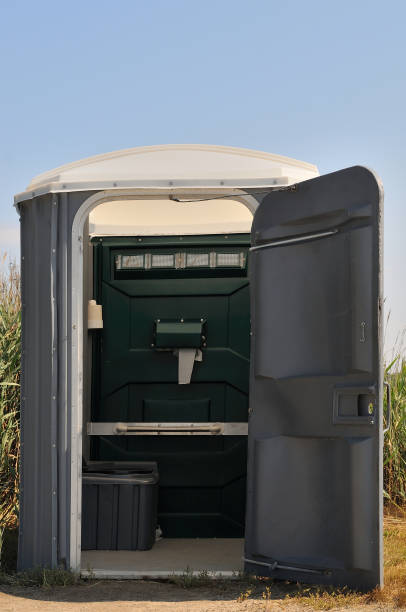 Best Porta potty delivery and setup  in Three Oaks, MI